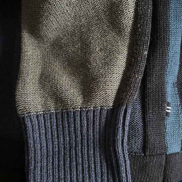 Nautica - Men’s sweater- Size Medium - Picture 4 of 5